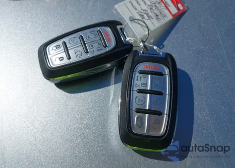 2017 Chrysler Pacifica Touring-L Plus from USA, damaged, VIN 2C4RC1EGXHR559759